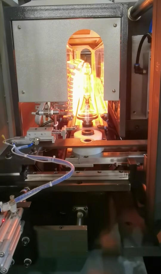 Leading supplier of PET blow molding IR